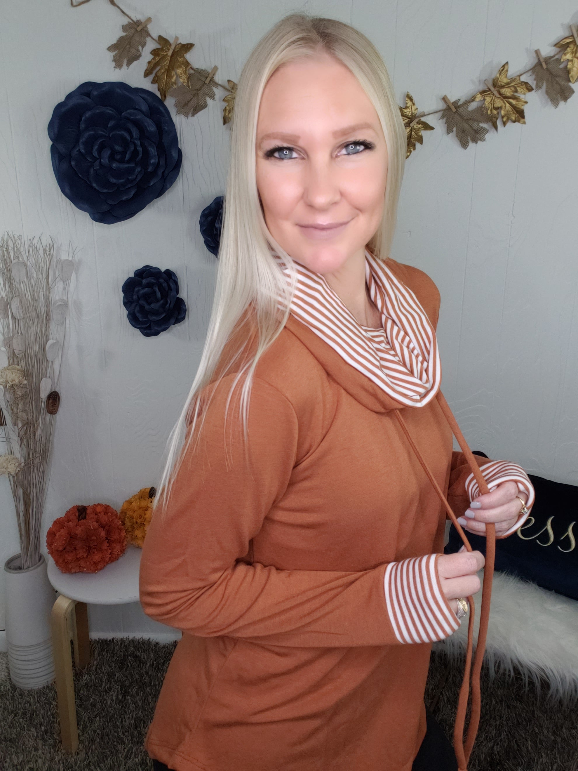 Autumn Boulevard Cowl Neck Top (Camel)