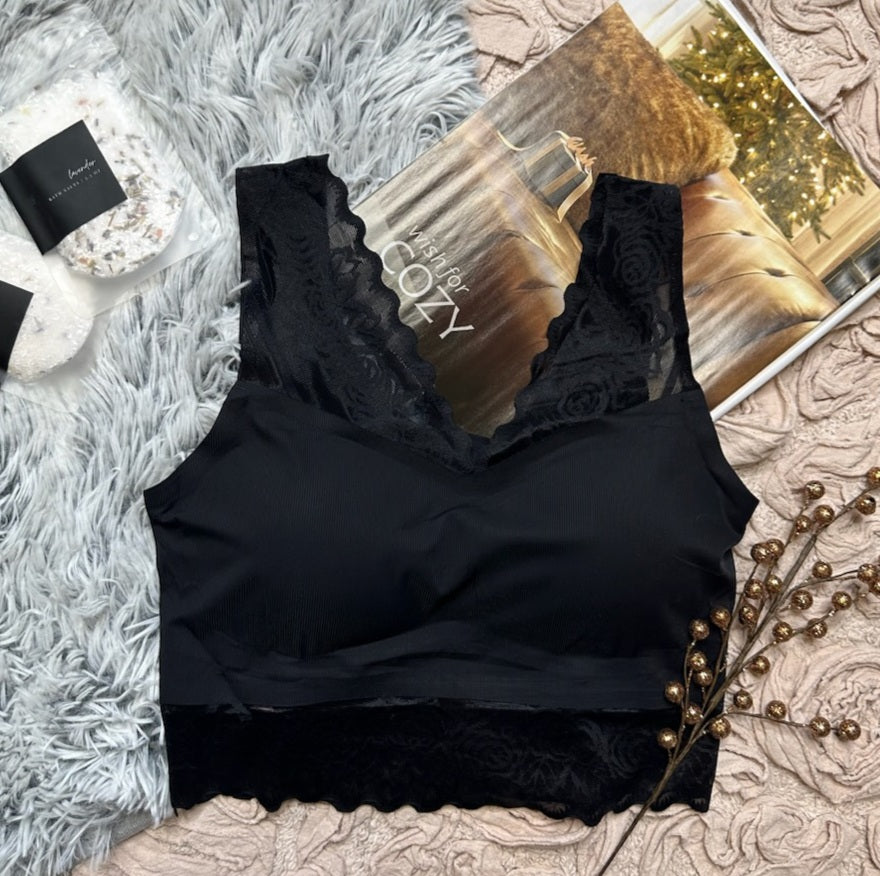 Savannah Lace Bralette (Black)