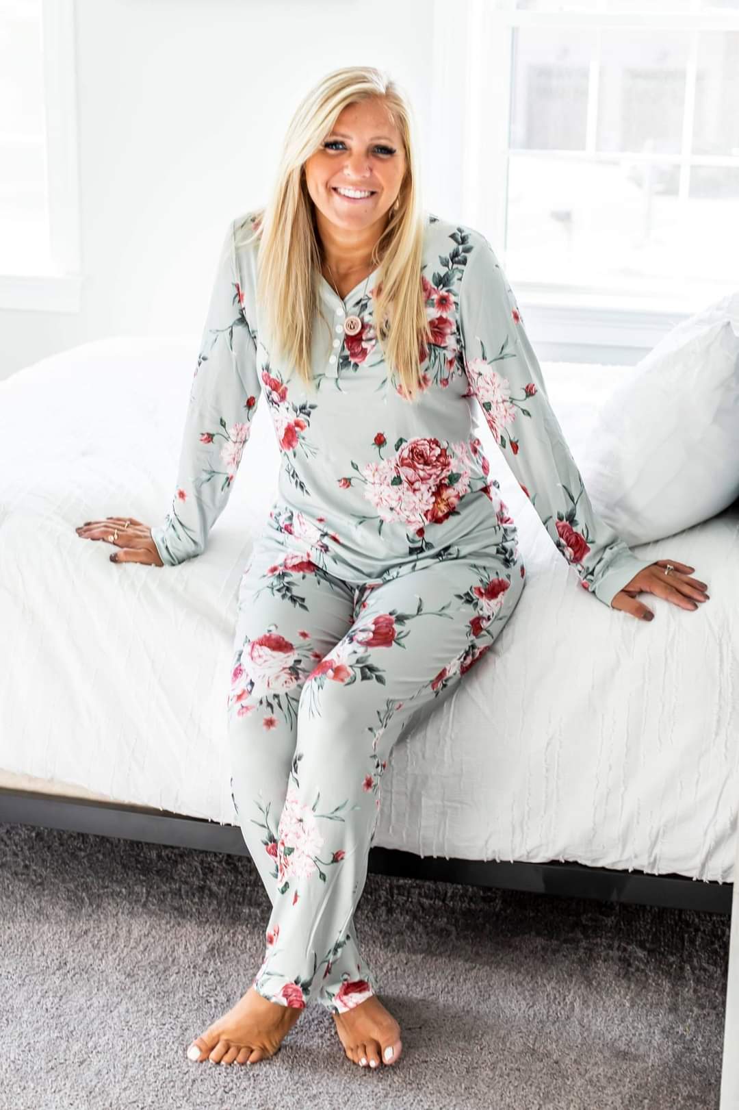 Sweet Dreams Floral Pajama Set (2 Colors)